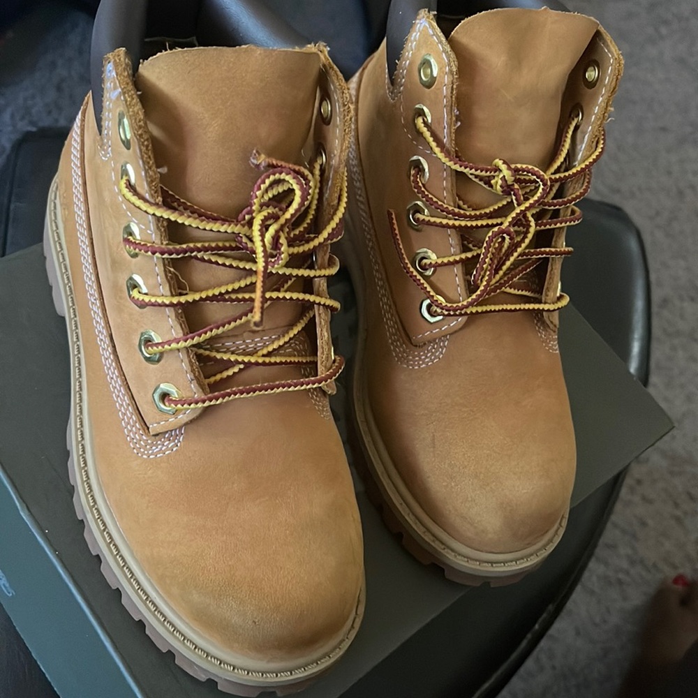 Timberland boats size 12 kids